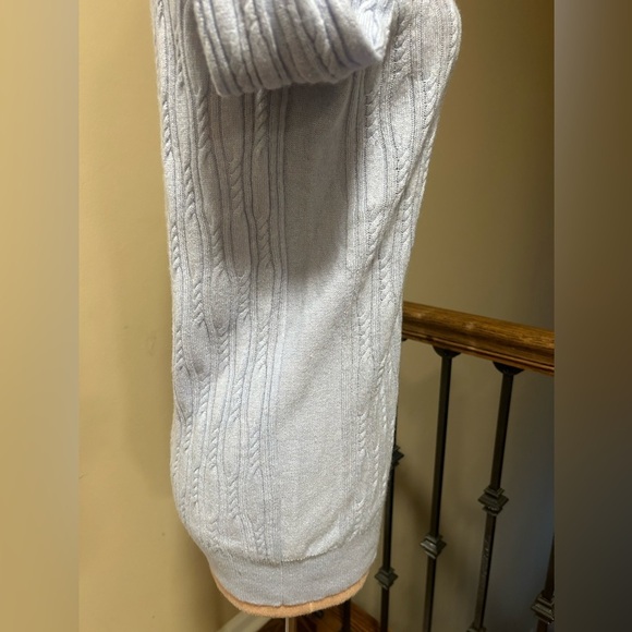 Gap Light Blue Merino Wool Cashmere Blend Cable Knit Sweater Women’s Size Large - Picture 5 of 7